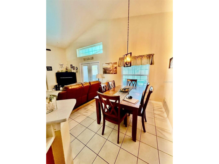 Welcome to this spacious 4-bedroom, 2-bath single-family home - photo 16