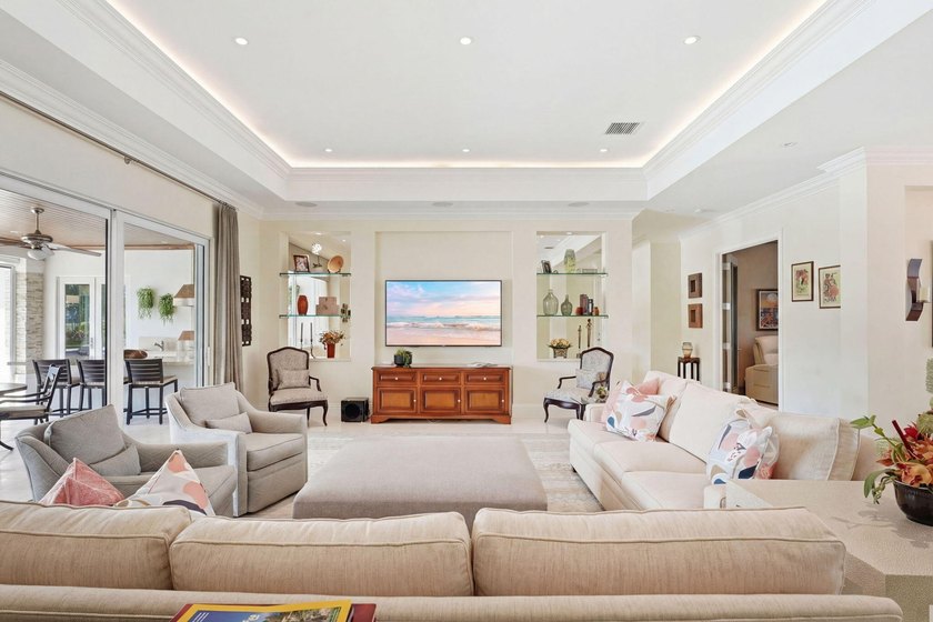Set along one of Delaire Country Club's most coveted double - photo 23