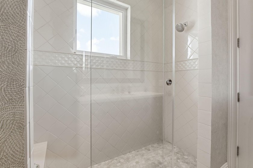 Set along one of Delaire Country Club's most coveted double - photo 50
