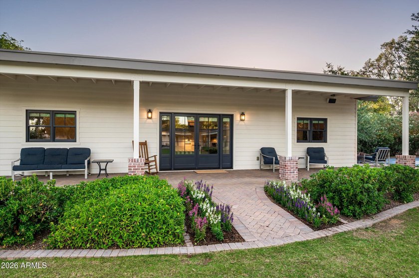 Over an acre. Detached guest house. Pickleball court. No HOA - photo 36
