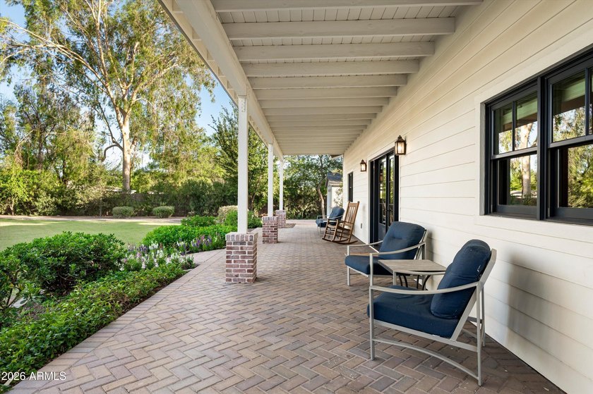 Over an acre. Detached guest house. Pickleball court. No HOA - photo 37