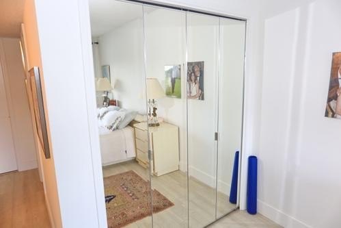 Beautifully well maintained condo by the owners. Great location - photo 16