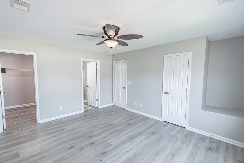 Welcome to this beautifully maintained two-story home situated - photo 21