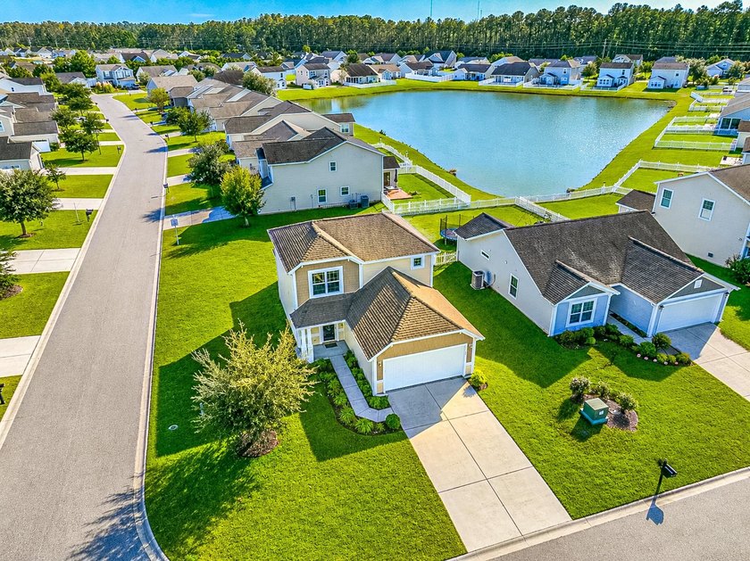 Welcome to this beautifully maintained two-story home situated - photo 33