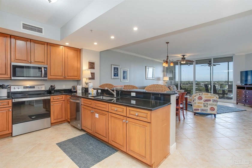 PRICED TO SELL -- Welcome to this FULLY FURNISHED 7th floor - photo 3