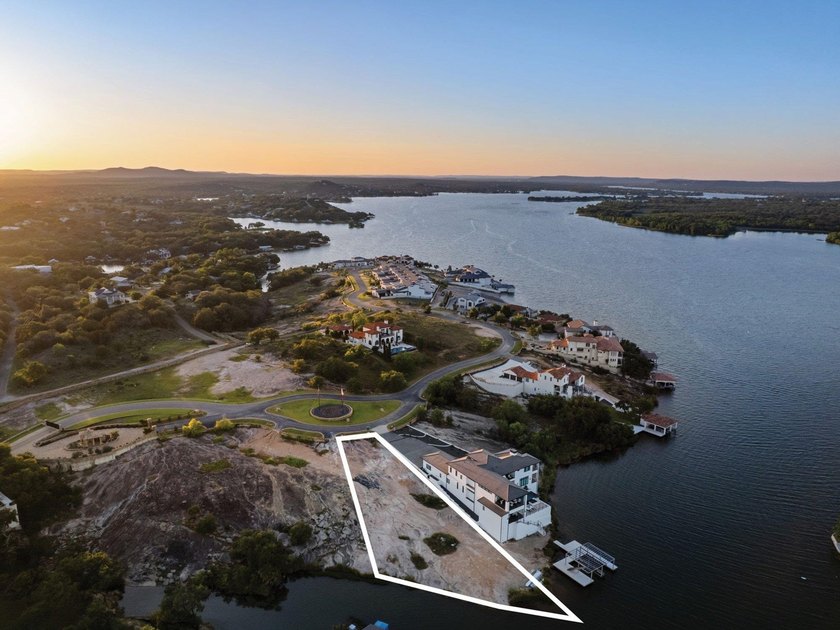 Discover an exceptional opportunity to build your dream - photo 3