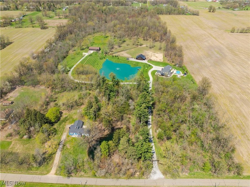 A once in a lifetime opportunity is now yours. This peaceful and - photo 29