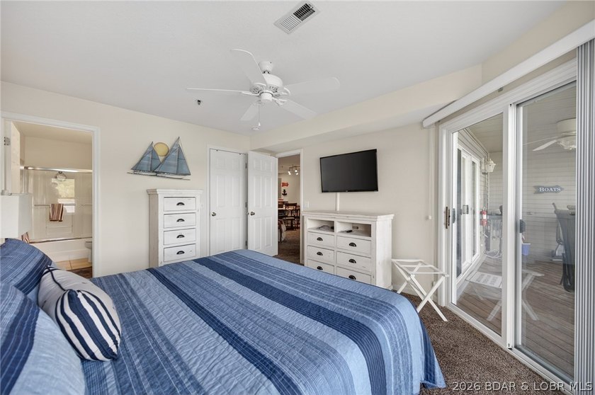 Cedar Glen is a coveted lake address, owners and thier guest - photo 25