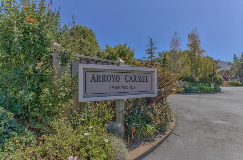 One of the largest updated Arroyo Carmel residences currently - photo 35