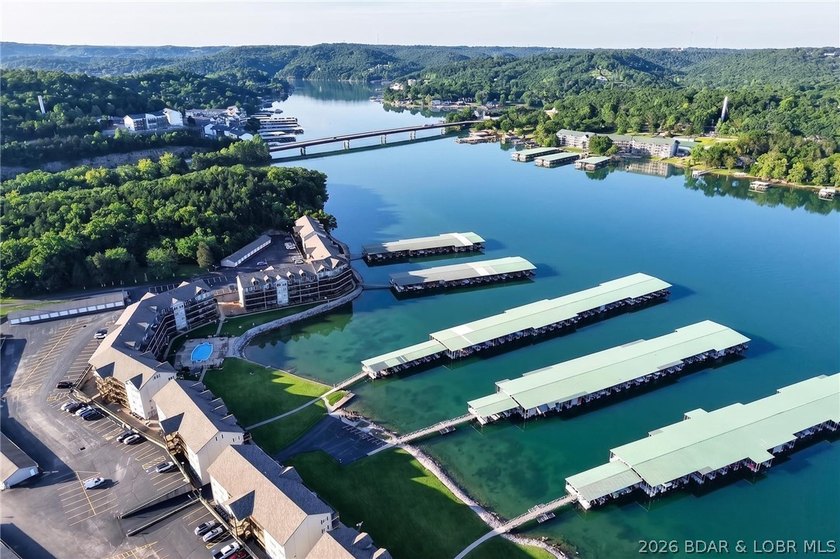 Cedar Glen is a coveted lake address, owners and thier guest - photo 45