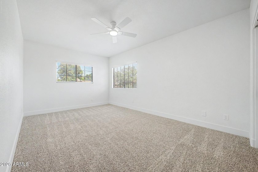 Amazing Remodel/Outstanding location in the HEART of GILBERT - photo 34
