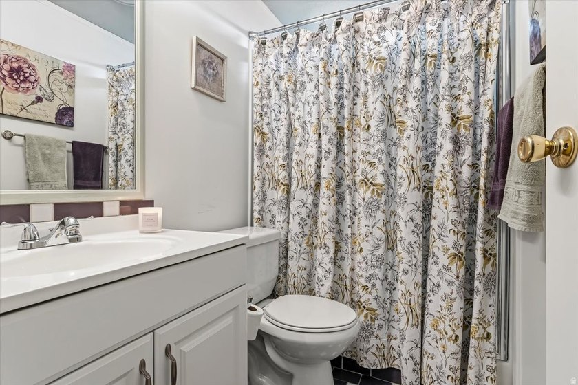 HONEY STOP THE CAR!!! THIS IS THE ONE! This property is the best - photo 11