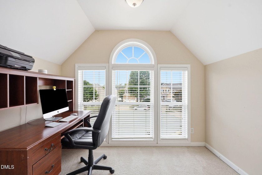 Welcome to this spacious 4-bedroom, 2.5-bath home in the - photo 6