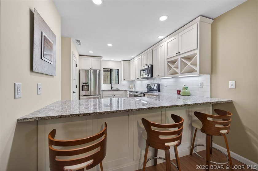 Welcome to the Family Friendly 11 West, where convenience and - photo 25