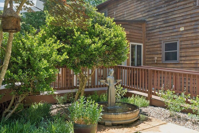 Tucked away on 6 beautifully private acres in Campbell County - photo 36