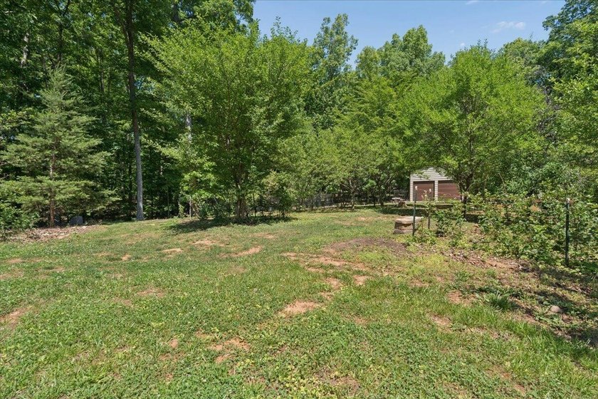 Tucked away on 6 beautifully private acres in Campbell County - photo 42