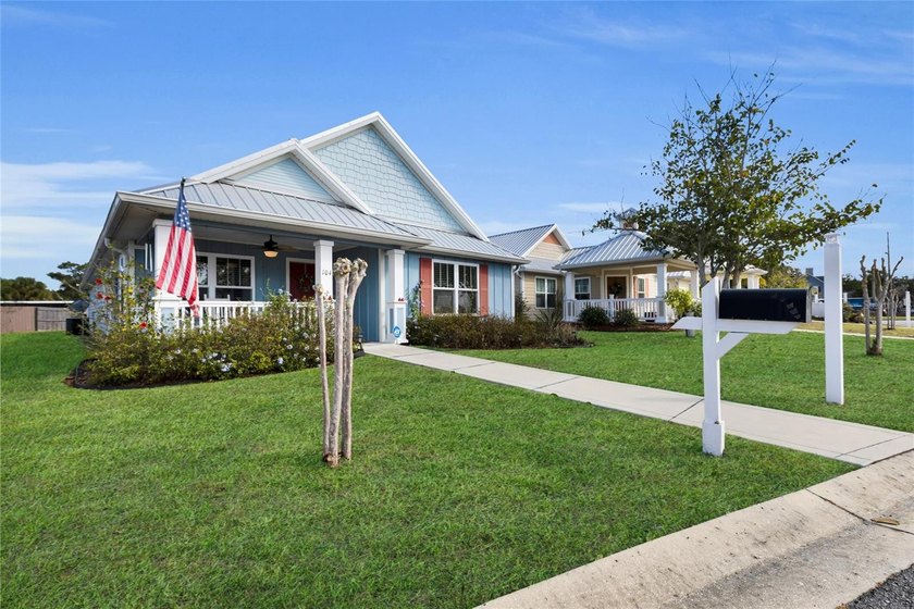 Welcome to this beautifully maintained 3-bedroom, 2-bath home in - photo 6
