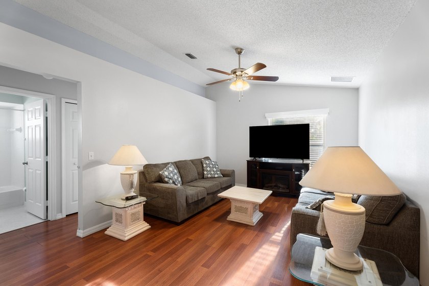 This beautiful, well loved 3 bed + office CBS home offers the - photo 14