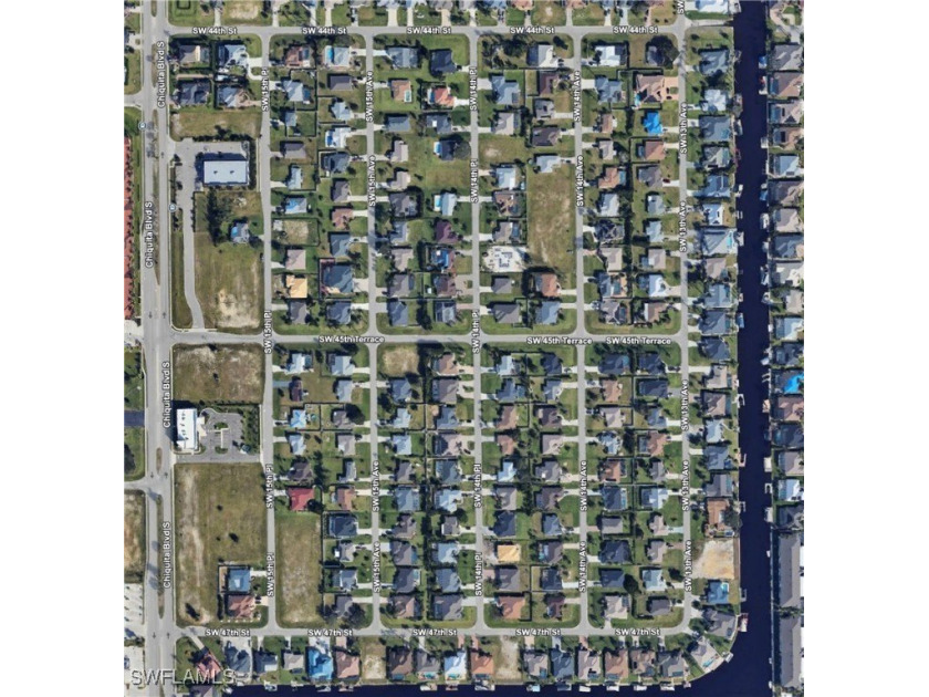 Vacant residential triple lot totaling 15,000 sq ft. Adjacent - photo 3