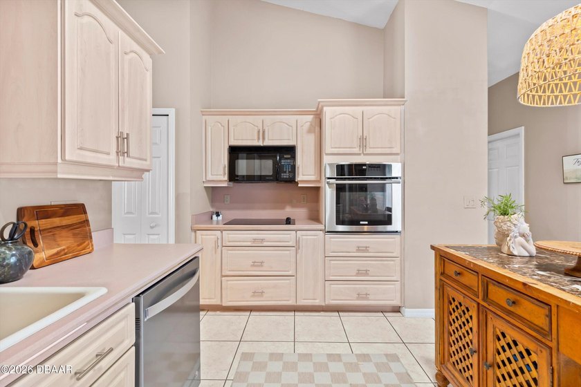 Opportunities like this are hard to find. Offered for sale as a - photo 11