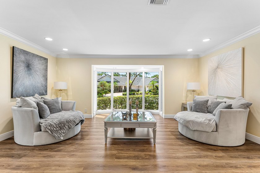 Experience refined living at 3790 Kings Way, a stunningly - photo 16