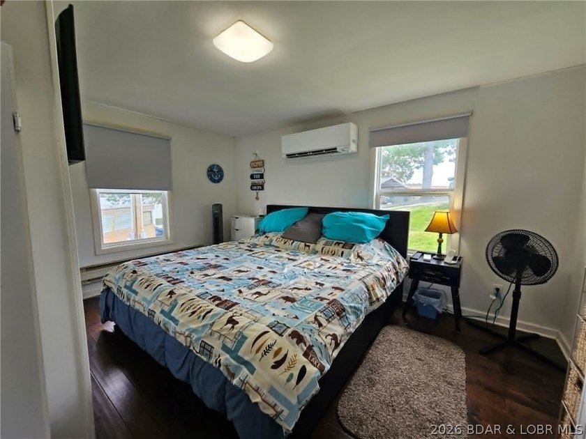 If you've been dreaming of owning a place at the Lake, this - photo 17