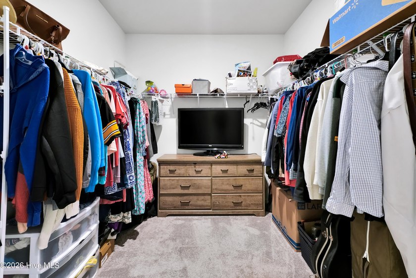 $5,000 TOWARD BUYER CLOSING COST + 2-10 HOME WARRANTY INCLUDED! - photo 25
