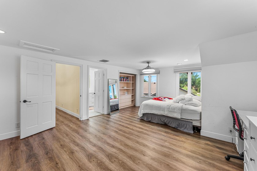Experience refined living at 3790 Kings Way, a stunningly - photo 30