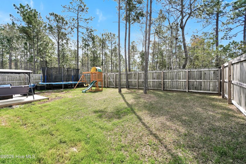 $5,000 TOWARD BUYER CLOSING COST + 2-10 HOME WARRANTY INCLUDED! - photo 32