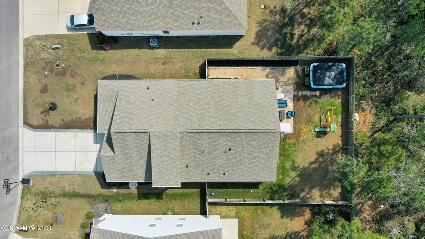 $5,000 TOWARD BUYER CLOSING COST + 2-10 HOME WARRANTY INCLUDED! - photo 37
