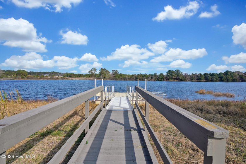 $5,000 TOWARD BUYER CLOSING COST + 2-10 HOME WARRANTY INCLUDED! - photo 44