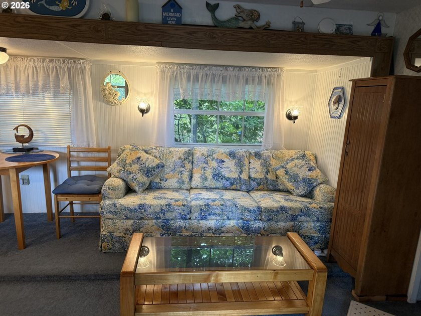 Cozy and well-loved travel trailer in Coast Villagee enjoy all - photo 13