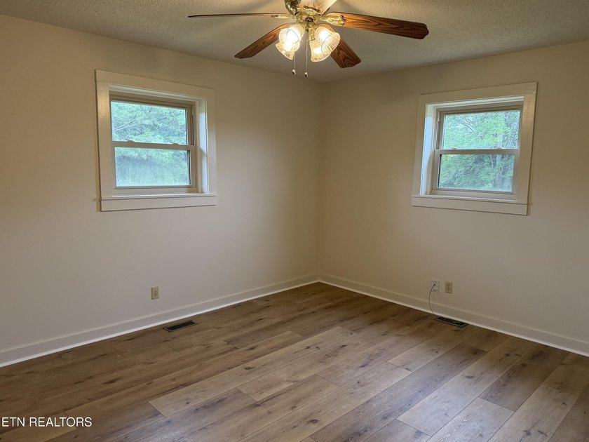 Wonderful lake views welcome you to this charming home situated - photo 16