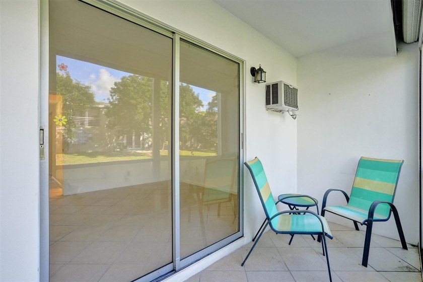 Charming Updated 1-BR/1-BA First-Floor Unit - Just 3.3 Miles to - photo 20