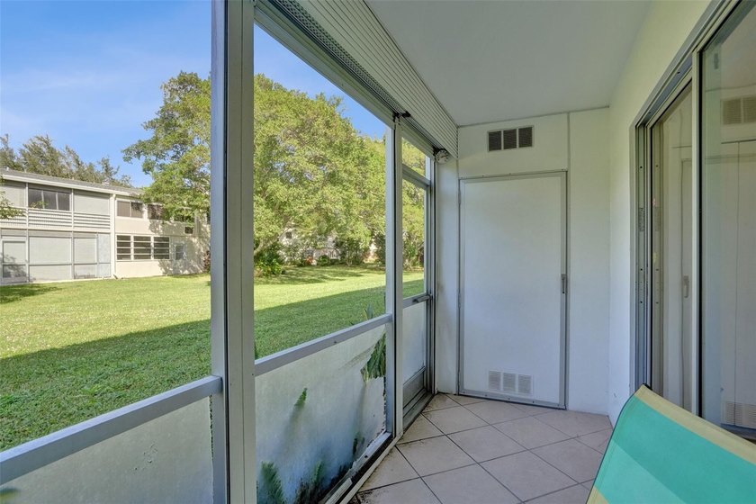 Charming Updated 1-BR/1-BA First-Floor Unit - Just 3.3 Miles to - photo 21