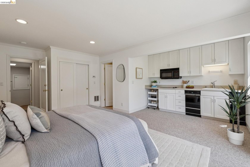 Luxury in every sense: style, space, and elegance at TRANSPARENT - photo 36