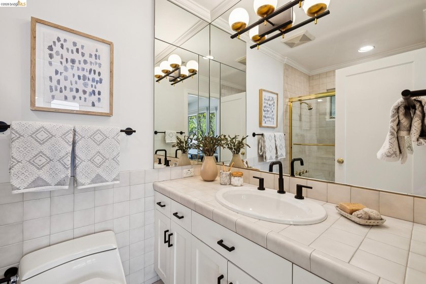 Luxury in every sense: style, space, and elegance at TRANSPARENT - photo 47