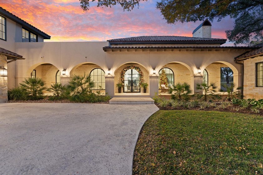 Experience modern luxury living in this stunning 2024-built - photo 2