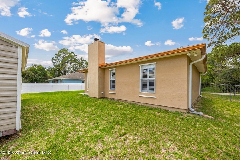 Price Improvement to $330,000! Seller is also offering a - photo 4