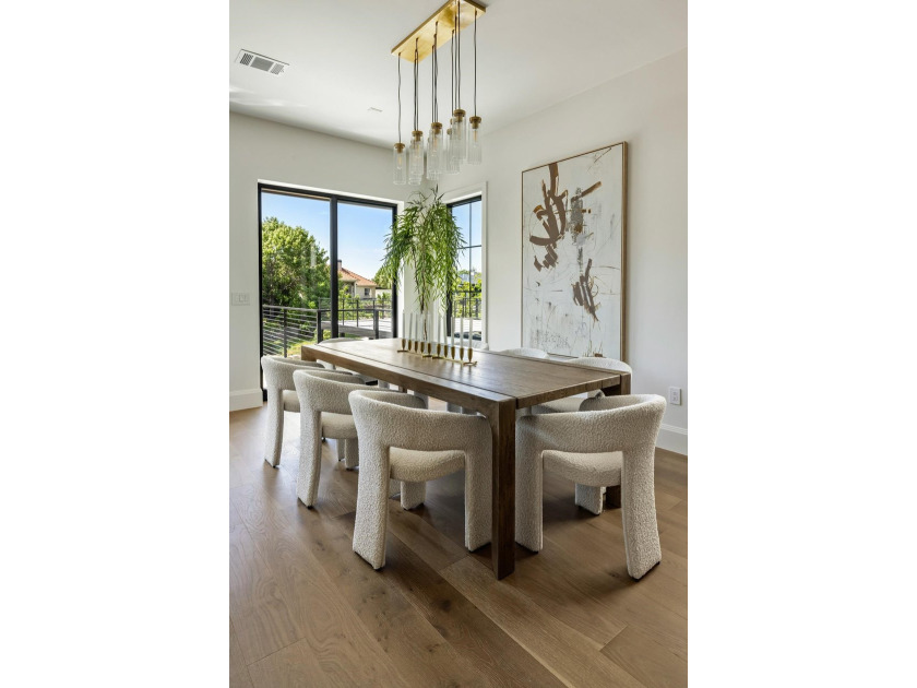 Experience unparalleled luxury living in this stunning - photo 10