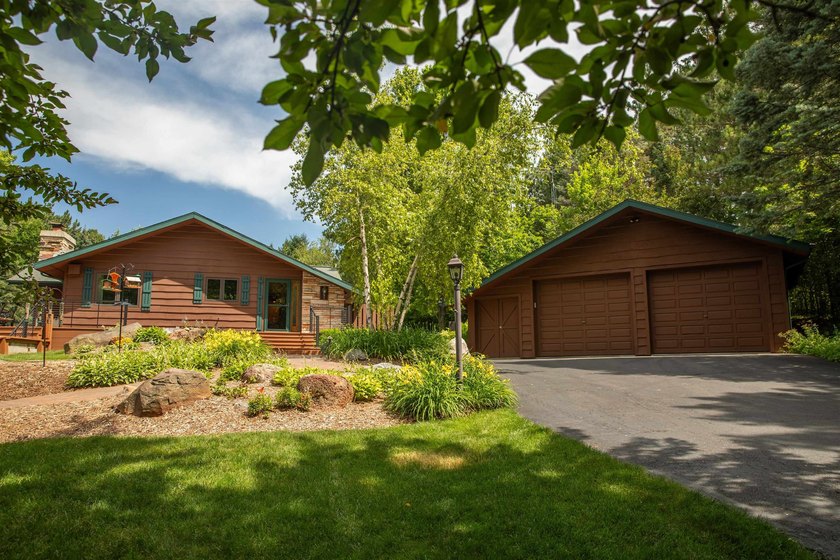 Discover your dream lifestyle in this extraordinary 4-BR, 3BA - photo 18
