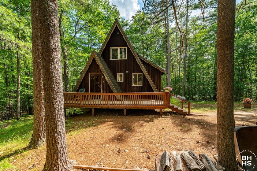 Welcome to 'Windsong', a quintessential original Adirondack - photo 24