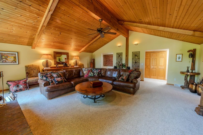 Discover your dream lifestyle in this extraordinary 4-BR, 3BA - photo 27