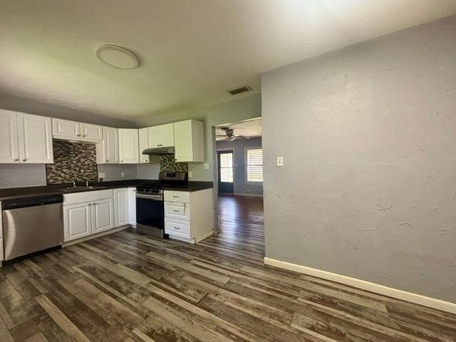 Welcome to 5614 Cordelia- a home filled with wonderful potential - photo 9