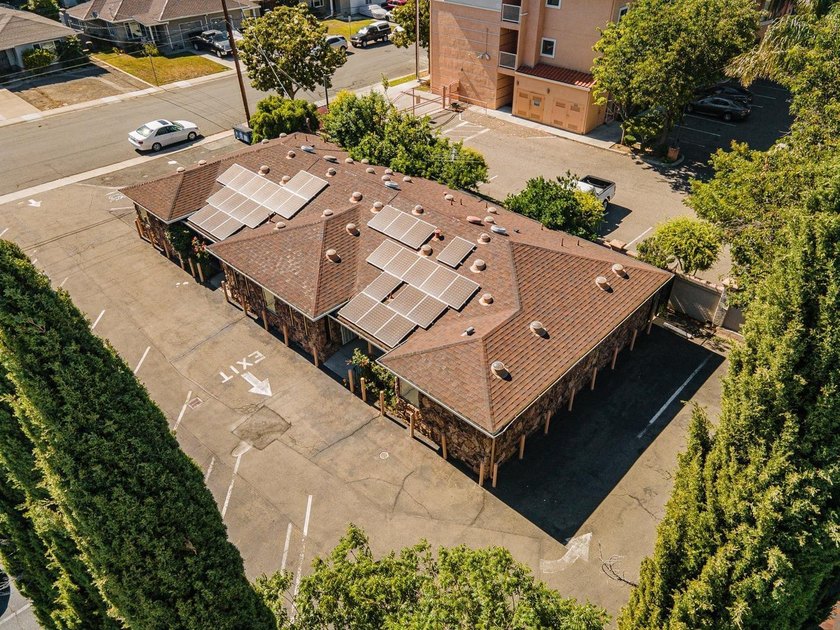CLOSE PROXIMITY TO SANTANA ROW * PRIMARY PHOTO IS AN ARCHITECT'S - photo 13