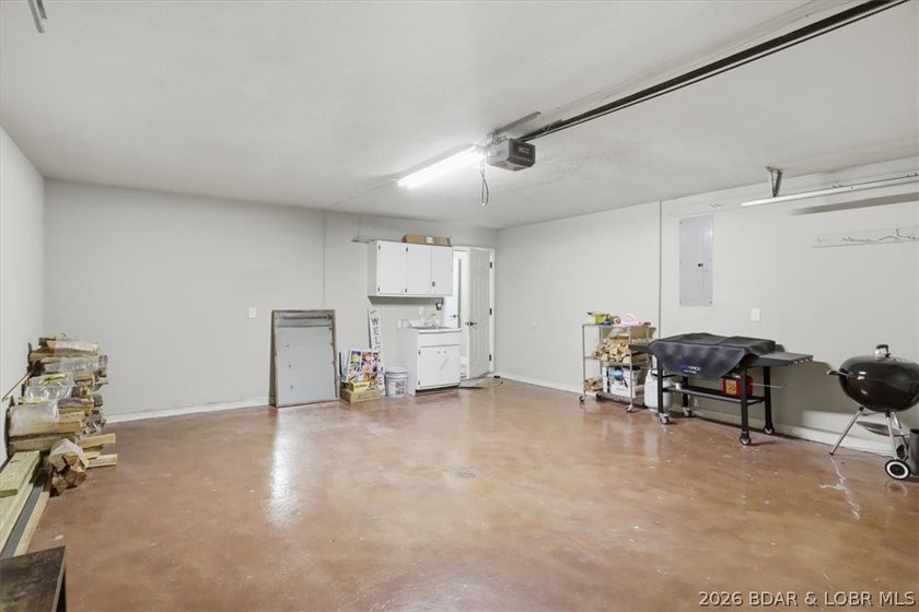 MOTIVATED SELLER!!!! Conveniently situated just off Bagnell Dam - photo 33