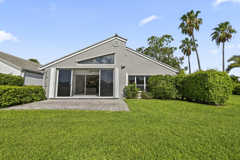 Welcome to a beautifully bright and thoughtfully updated Boynton - photo 29