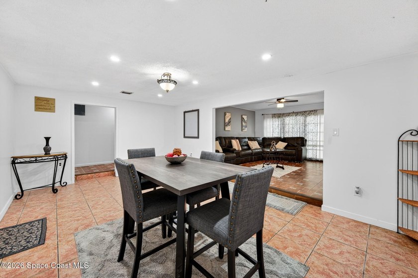 Welcome to 1707 Platt Street in the heart of Melbourne! This - photo 8