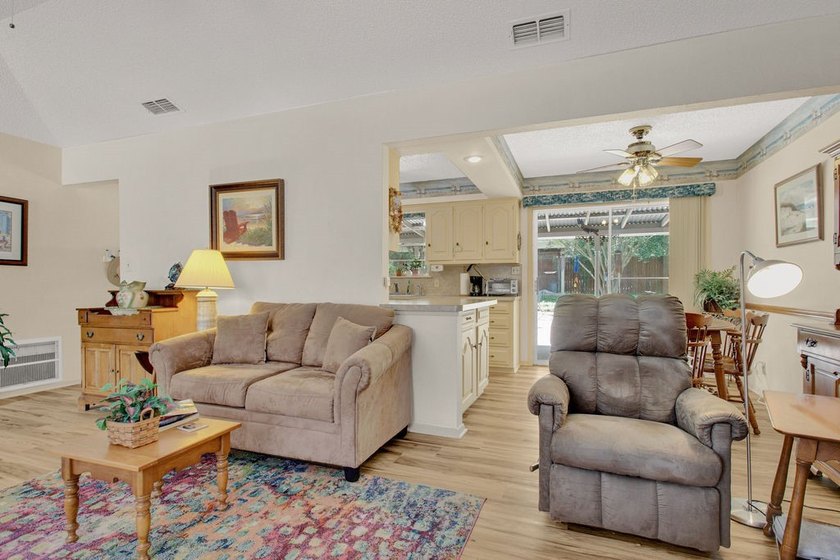 Charming traditional 3-bedroom, 2-bath home offering 1,448 - photo 7