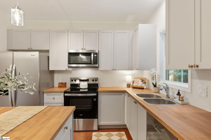 Call Jason Sox for a private showing! Beautifully updated and - photo 14